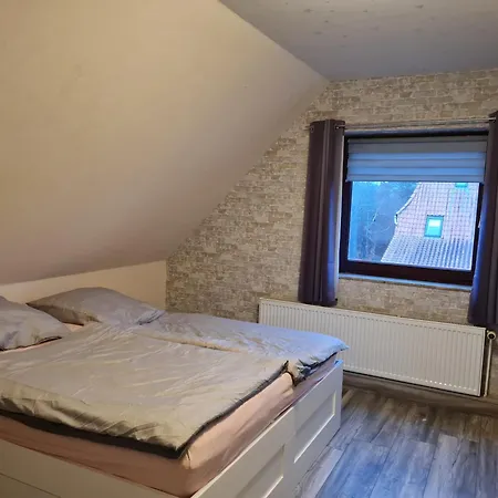 Apartment Wunderschoene Mit Terrasse Und Garten Waabs